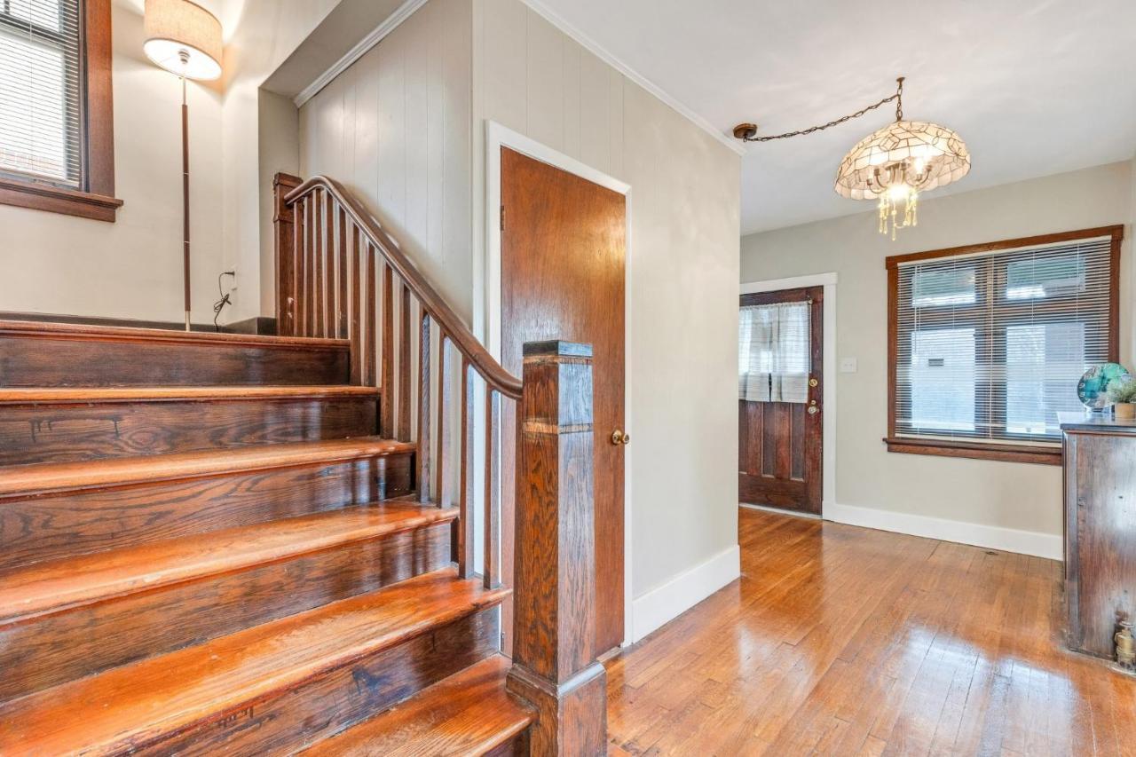"New Listing" Spacious 3 Bedroom Large Home Close To Downtown, Oakland, & East Liberty! Home Pittsburgh Exterior photo