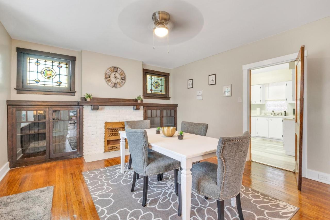 "New Listing" Spacious 3 Bedroom Large Home Close To Downtown, Oakland, & East Liberty! Home Pittsburgh Exterior photo