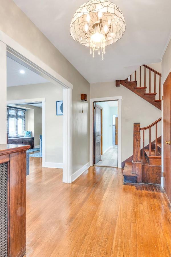 "New Listing" Spacious 3 Bedroom Large Home Close To Downtown, Oakland, & East Liberty! Home Pittsburgh Exterior photo